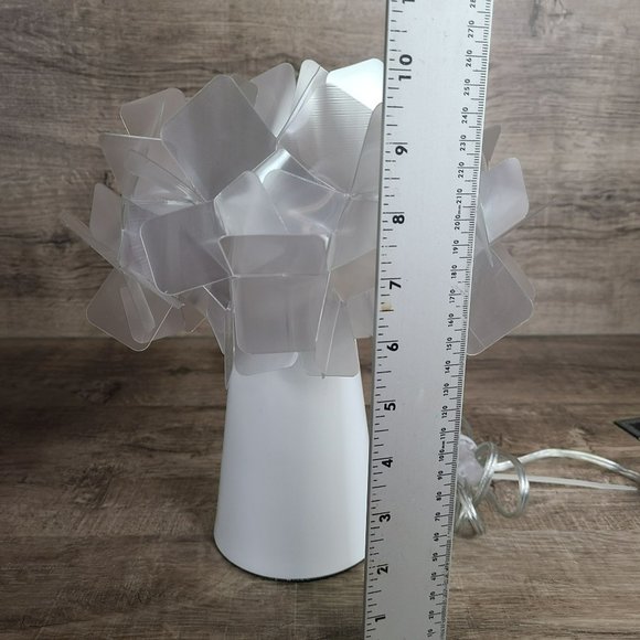 Modern Art LED Centerpiece Table Bedside Lamp Modern 10" Minimalist Style - Picture 10 of 12
